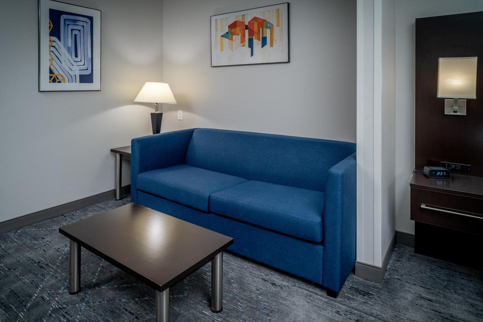 Holiday Inn Express & Suites Cross Lanes By Ihg Zewnętrze zdjęcie
