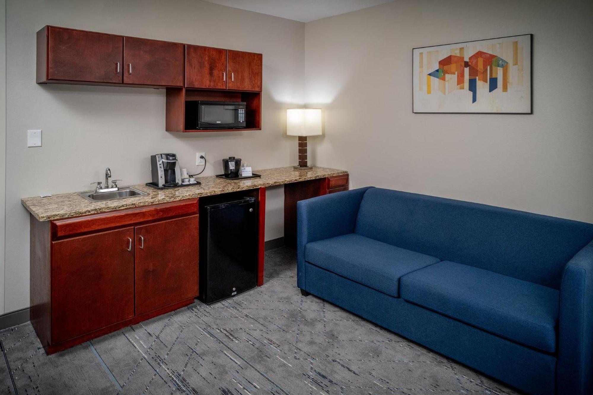 Holiday Inn Express & Suites Cross Lanes By Ihg Zewnętrze zdjęcie